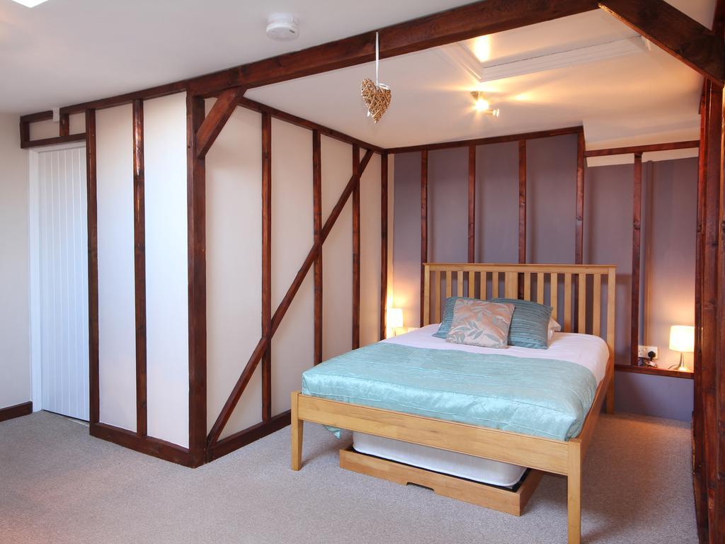 Horse & Groom Inn Milcombe Room photo