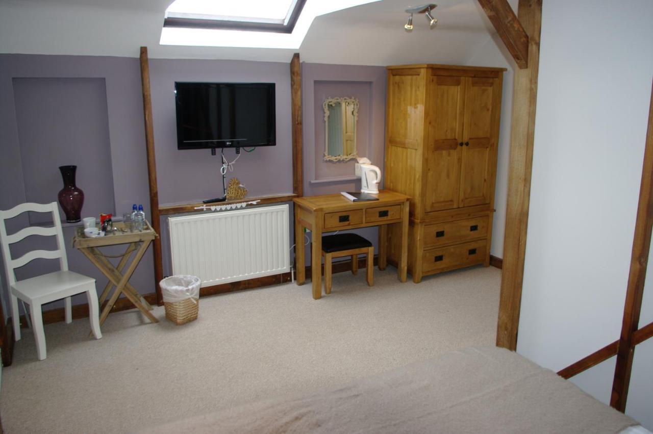 Horse & Groom Inn Milcombe Room photo